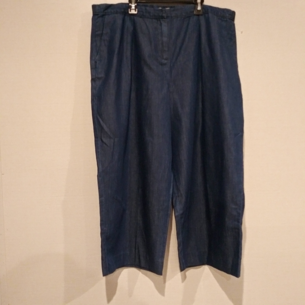 Dana Buchman | Capri Wide Leg Women